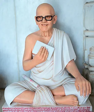 Jains-statue