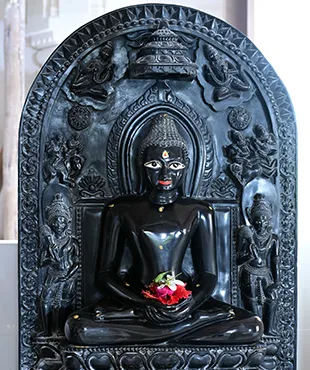 Jains-statue