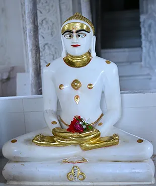 Jains-statue